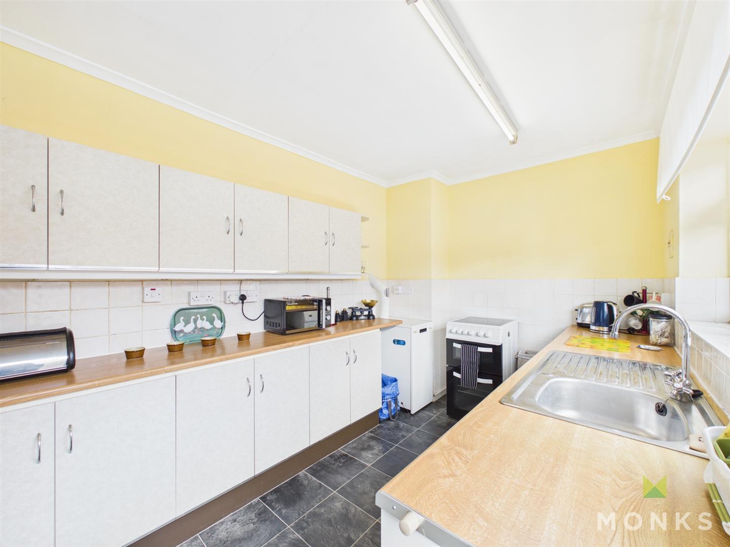 13 Cedar Avenue, Shrewsbury, SY4 4JA For Sale
